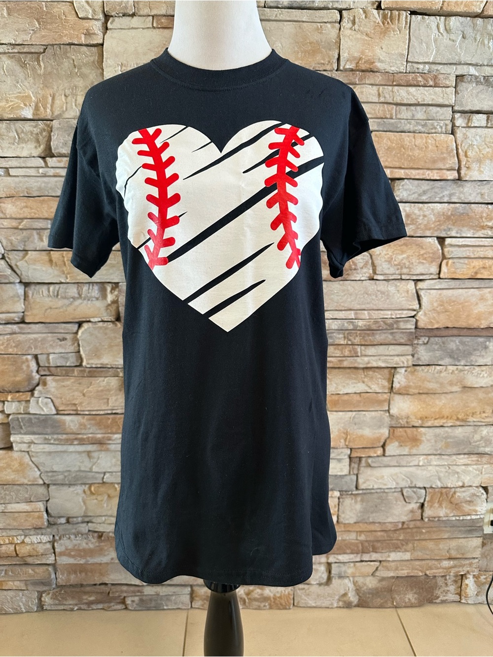 Gildan Heart Baseball Cotton Tee